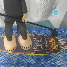 Cargar imagen en el visor de la galería, Fofucha -  Chico haciendo surfing